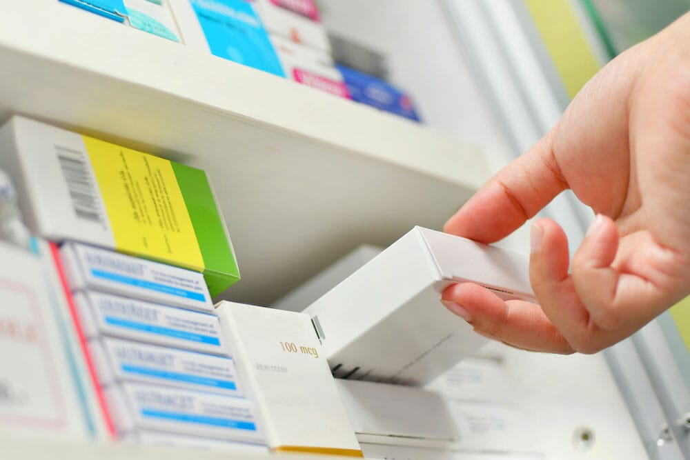 Ashtons Hospital Pharmacy Services Supply specialist mental health medication compliance for prescribers